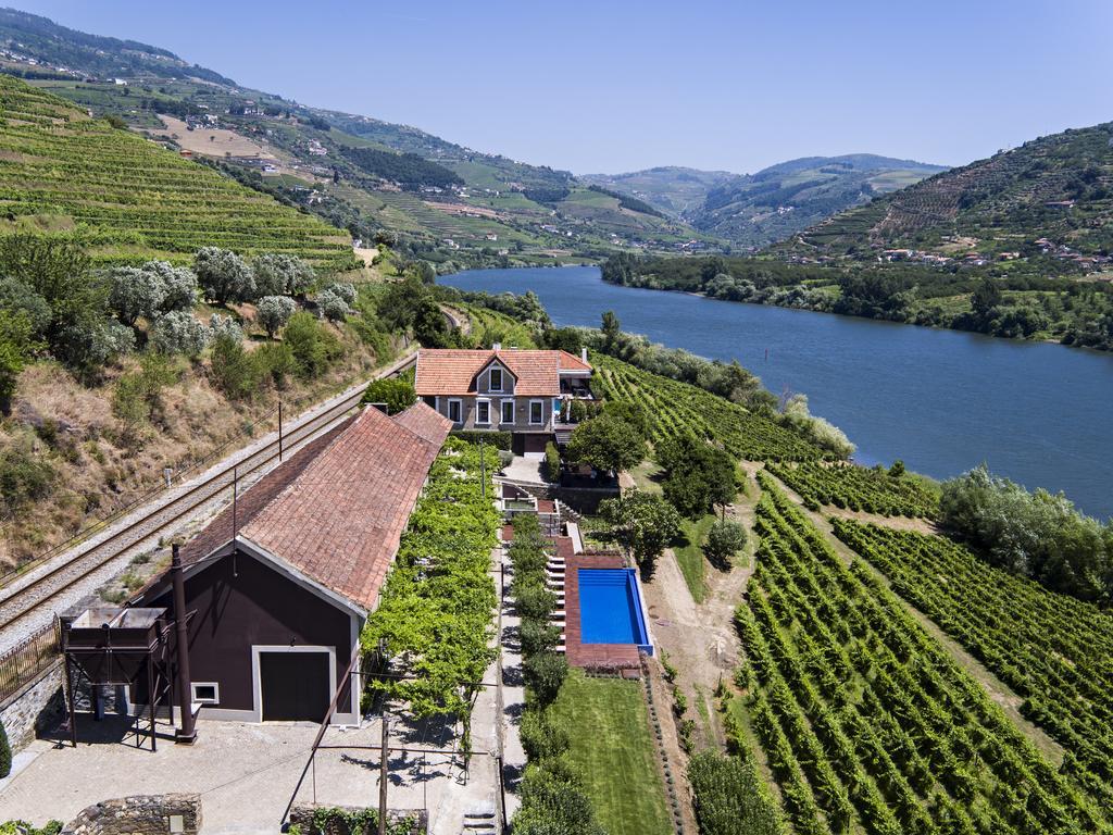 Quinta De S.Bernardo - Winery & Farmhouse Mesao Frio Exterior photo